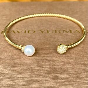 David Yurman medium 2.5mm solari Diamond cuff 18k gold